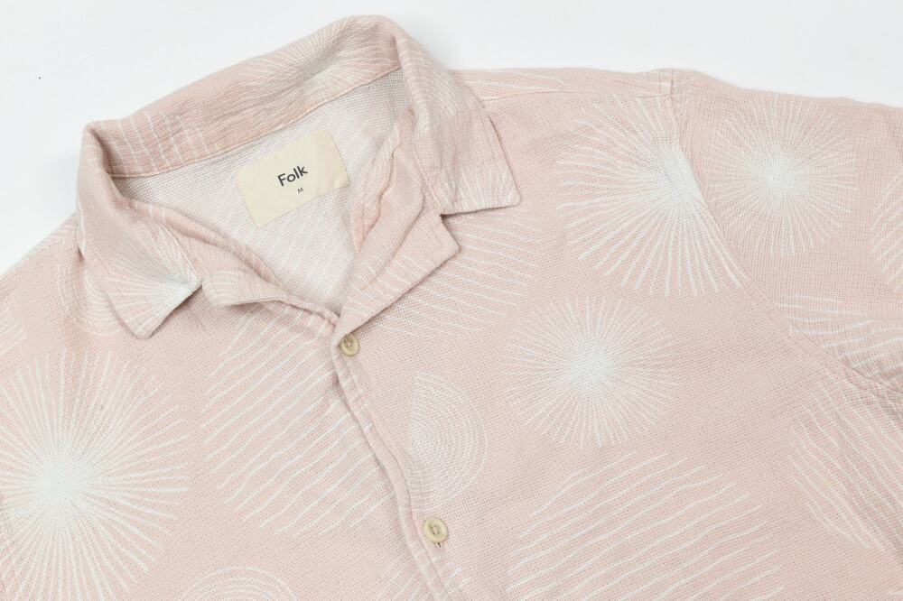 FOLK Brand Shirt Mens Medium Blush Pink Sunburst Short Sleeve Button-Up Cotton